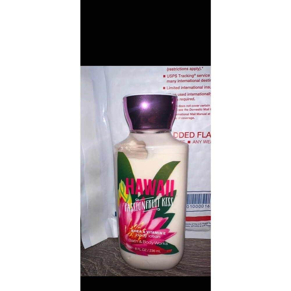 Bath and Body Works‎ Hawaii Passionfruit Kiss Body lotion